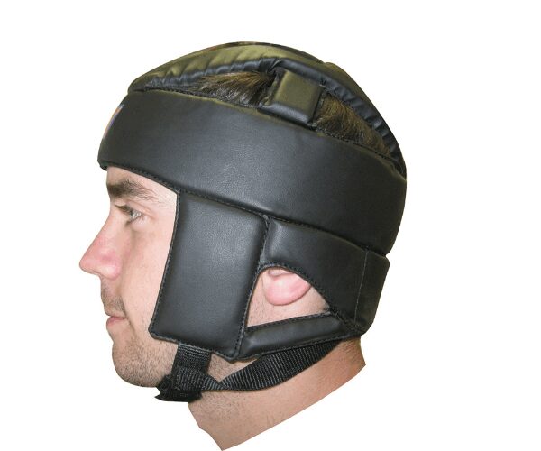 AUSSIE RULES FOOTBALL HELMET AUSSIE RULES FOOTBALL HELMET