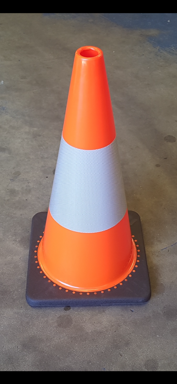 Witches Hats - 700mm